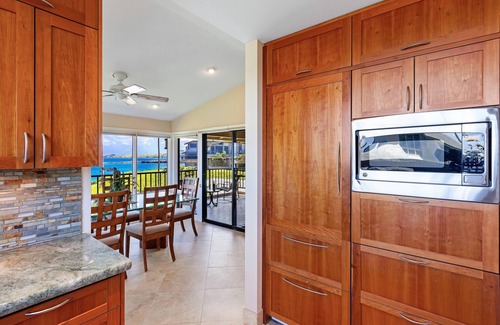 Napili Villa | SPECIAL SAVINGS> Month of November ~ Must See OCEAN FRONT Bay Villa 25B-2