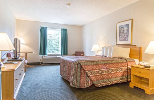 Bad Axe Hotel | Ameriway Inn and Suites
