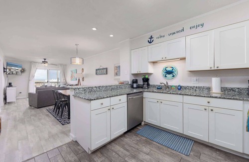 Colington Condo | Beachfront Condo with Ocean Views and Pool Access!