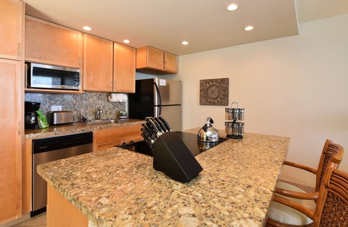Kahana Condo | Highly Desirable Corner OF 1BD West Side Condo