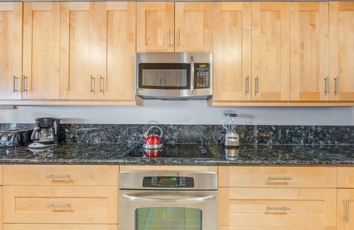 Kahana Condo | Ocean views, remodeled! SK272-Sullivan