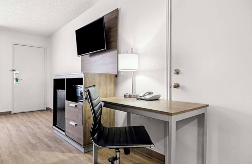 Plainview Hotel | Quality Inn Plainview