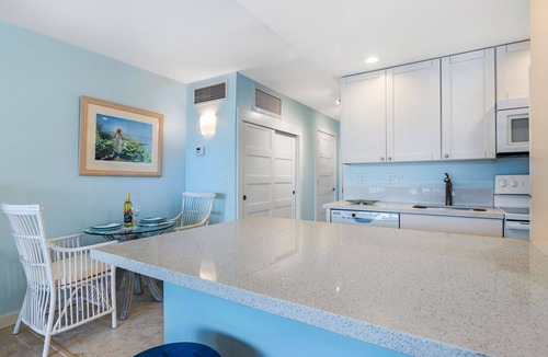 Historic Lahaina Front Street House | Stunning Views & Tropical Tranquility 429 LS
