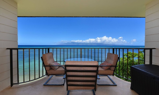 Kahana Condo | Highly Desirable Corner OF 1BD West Side Condo