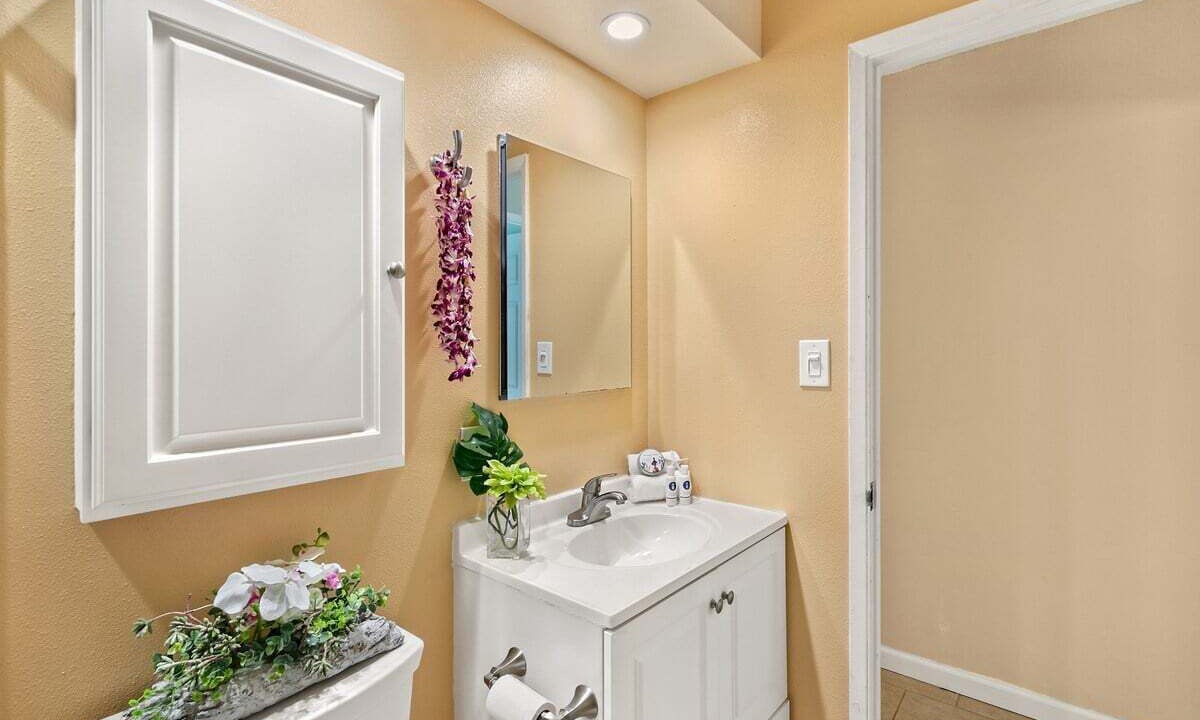 Photo of Bathroom in Napili
