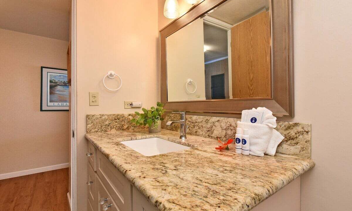 Photo of Bathroom in Honokowai