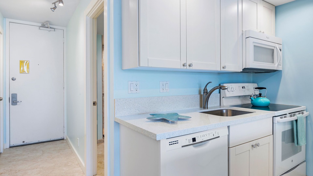 Photo of Kitchen in Historic Lahaina Front Street