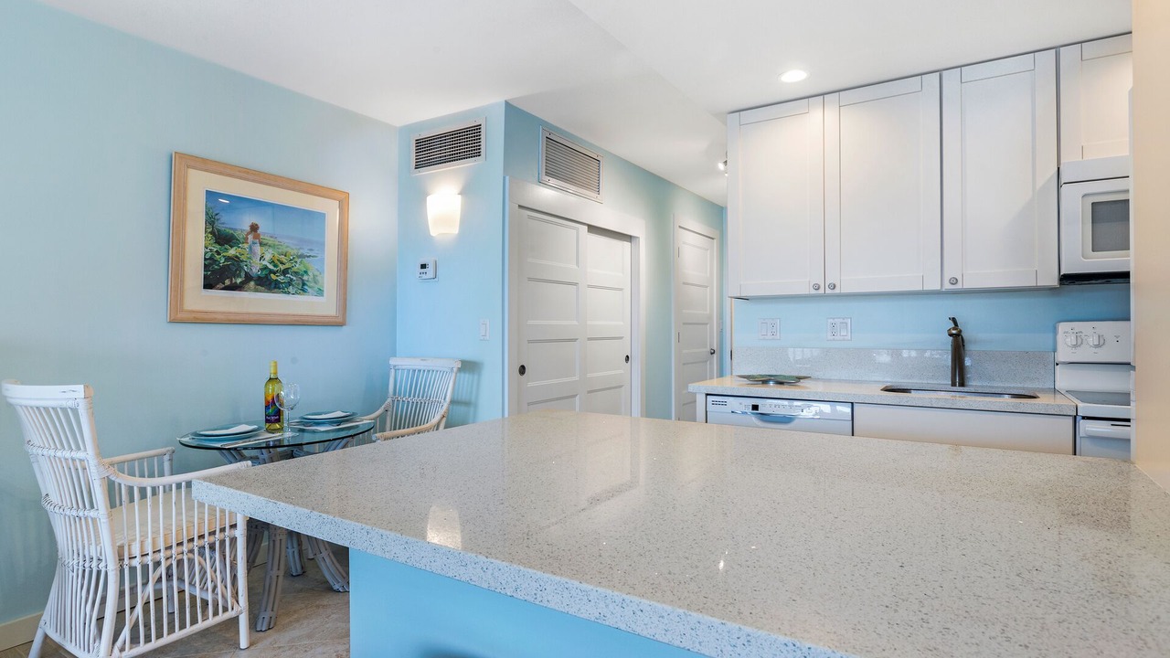Photo of Kitchen in Historic Lahaina Front Street