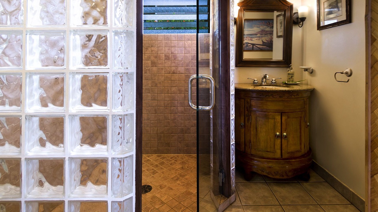 Photo of Bathroom in Hana