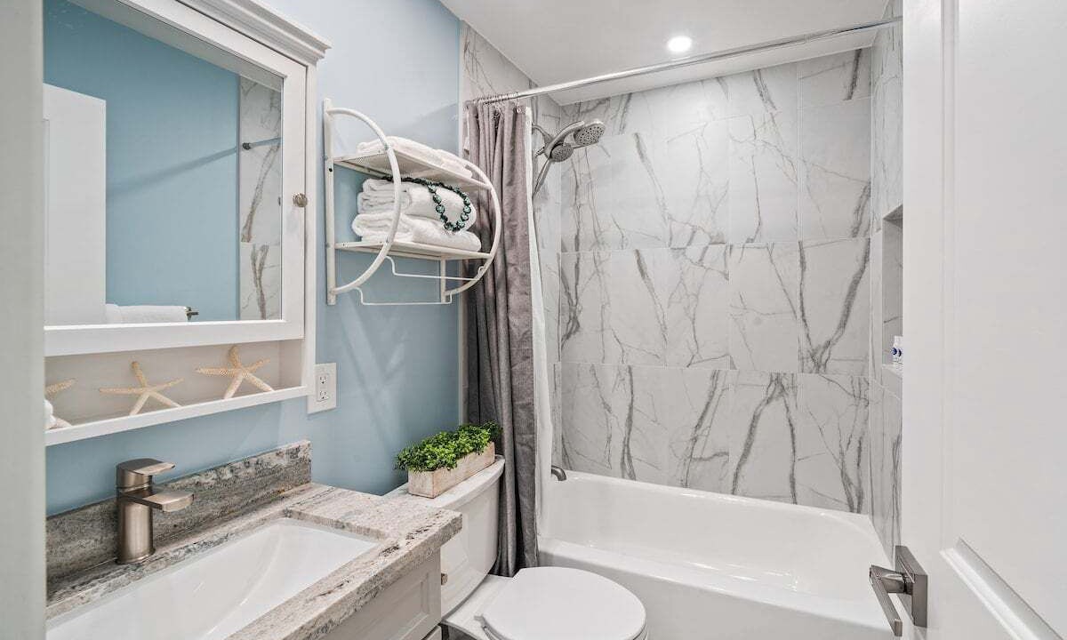 Photo of Bathroom in Honokowai