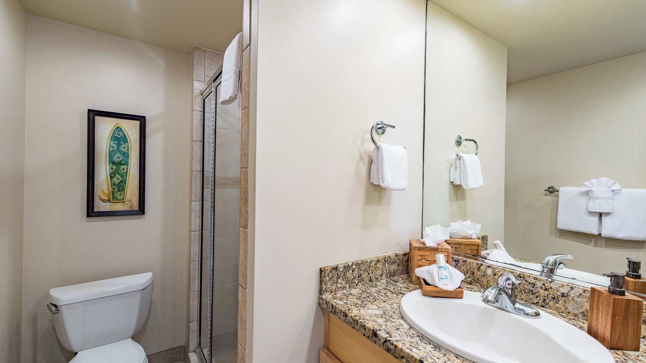 Photo of Bathroom in Kahana