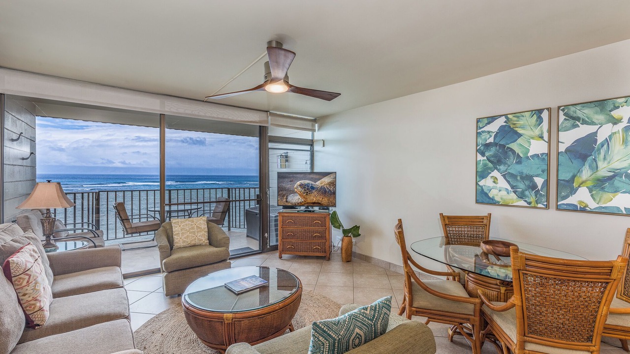 Photo of Livingroom in Kahana