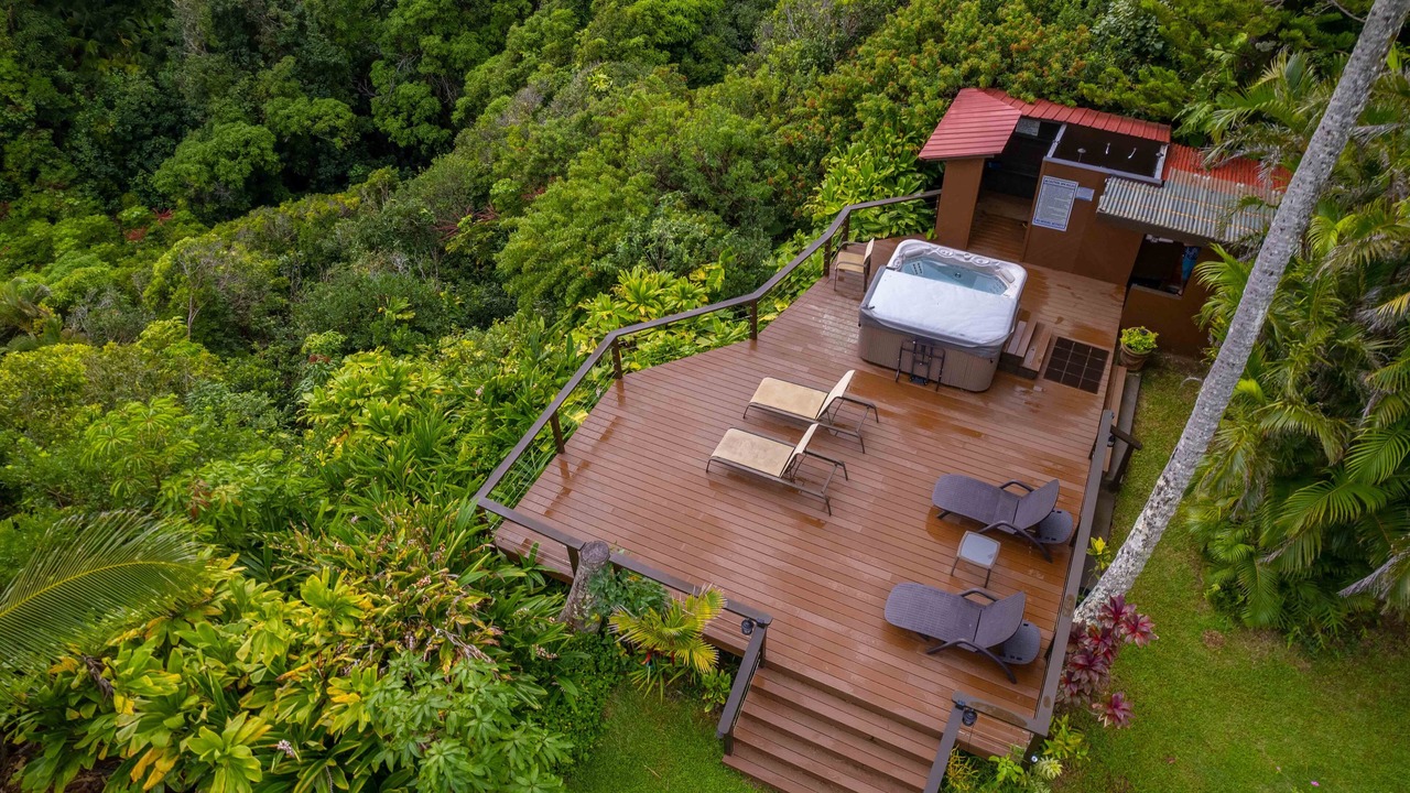 Photo of Outdoor in Haiku